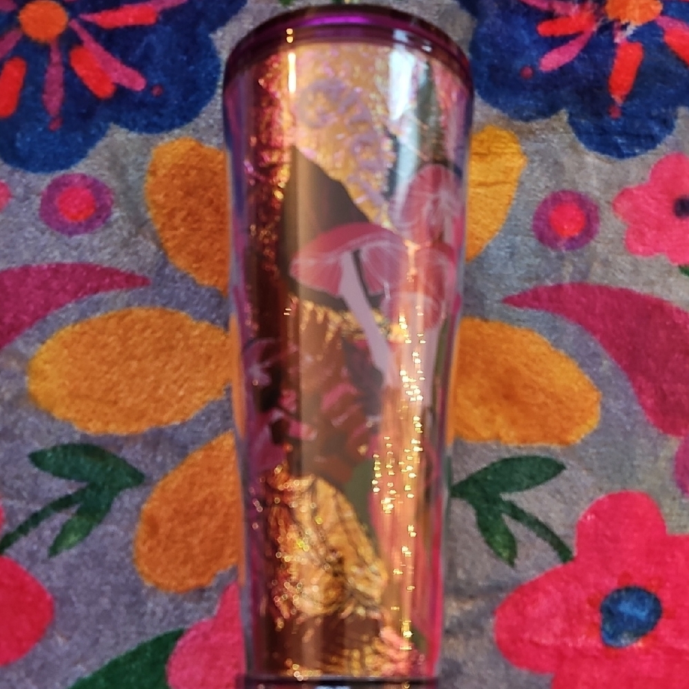 Starbucks 2022 Fall Iridescent Foil Berry Woodland Mushroom 24 Oz Cup